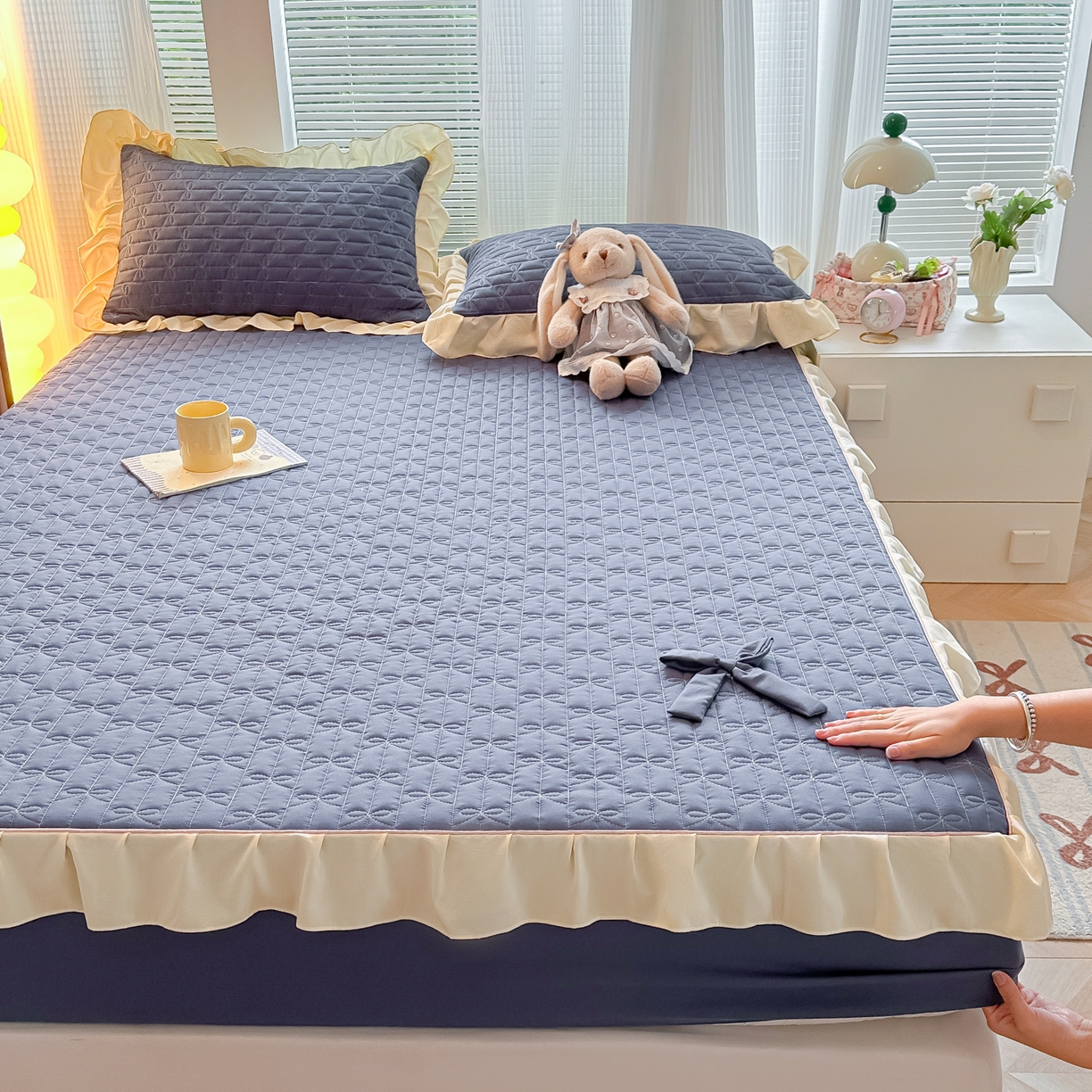 91家纺网 家纺一手货源 找家纺 （总）子钦家纺 2025新款水洗棉云朵棉花边蝴蝶结夹棉床笠单床笠