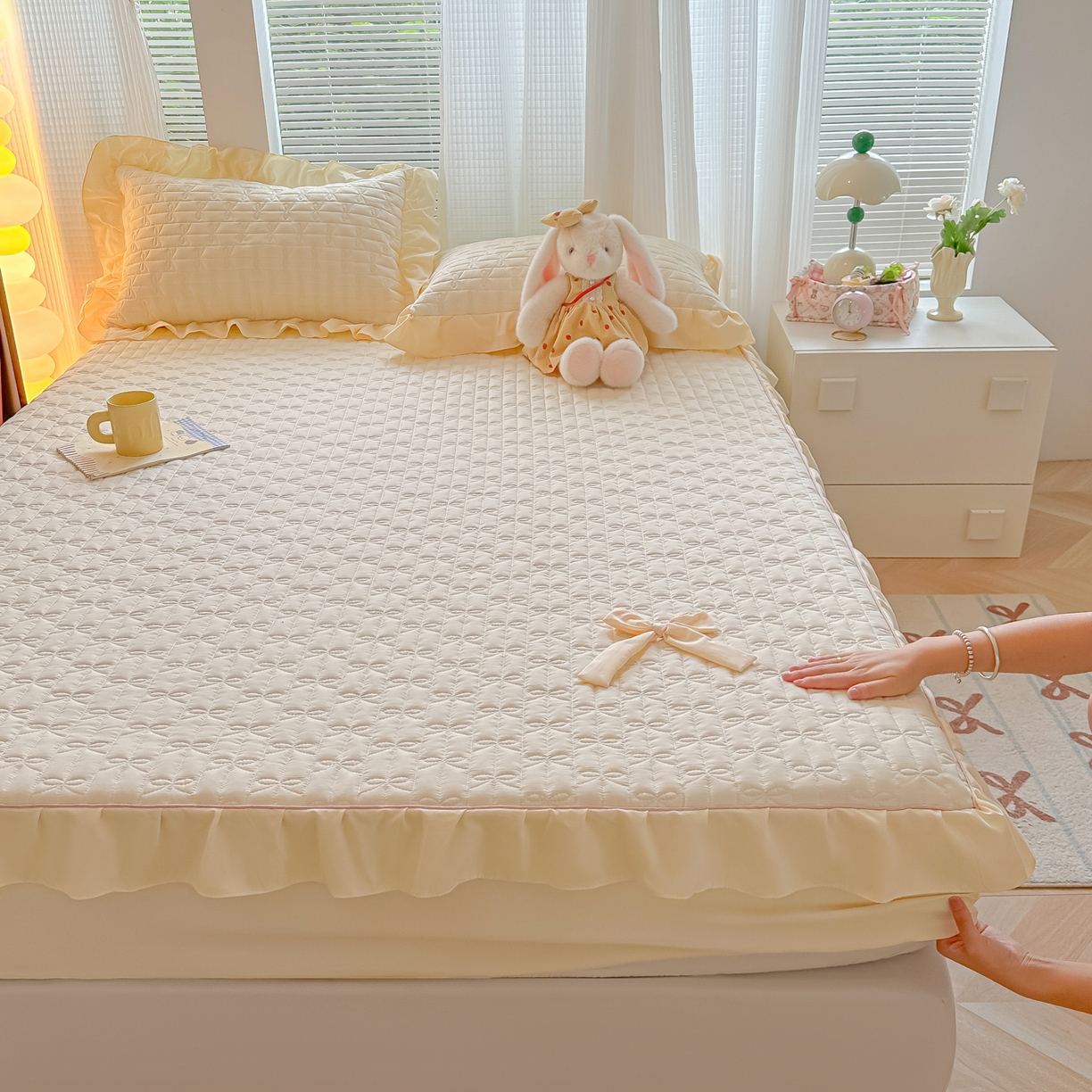 91家纺网 家纺一手货源 找家纺 子钦家纺 2025新款水洗棉云朵棉花边蝴蝶结夹棉床笠单床笠 蝴蝶结夹棉床笠-奶白