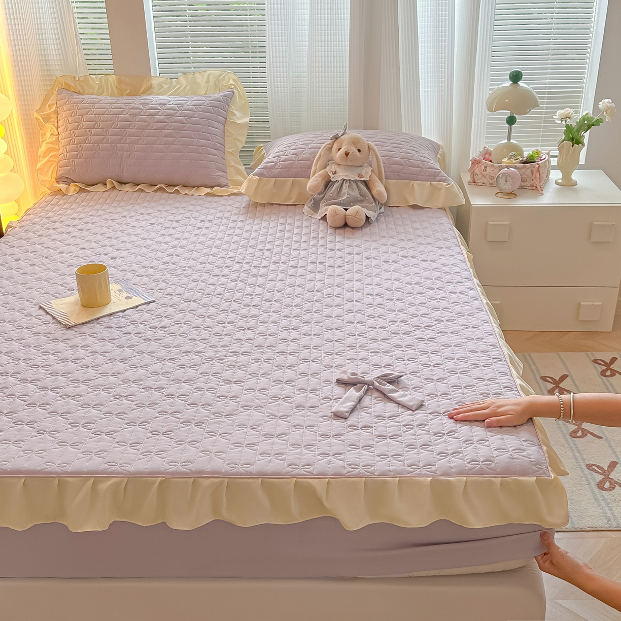 91家纺网 家纺一手货源 找家纺 子钦家纺 2025新款水洗棉云朵棉花边蝴蝶结夹棉床笠单床笠 蝴蝶结夹棉床笠-阳光紫