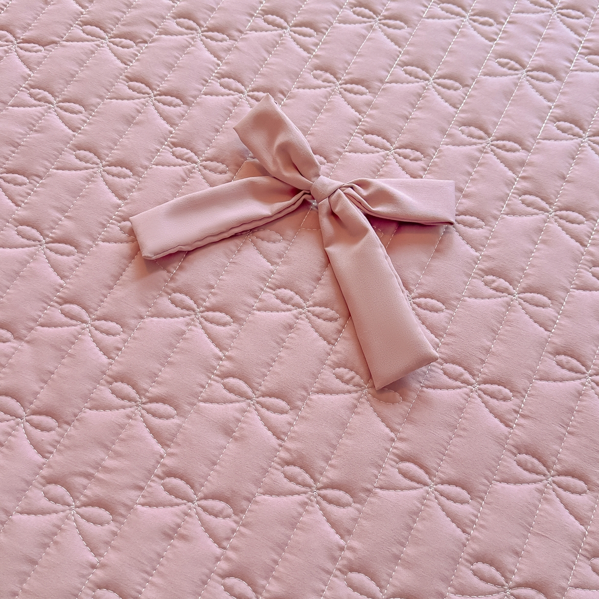 91家纺网 家纺一手货源 找家纺 子钦家纺 2025新款水洗棉云朵棉花边蝴蝶结夹棉床笠单床笠 蝴蝶结夹棉床笠-浅豆沙