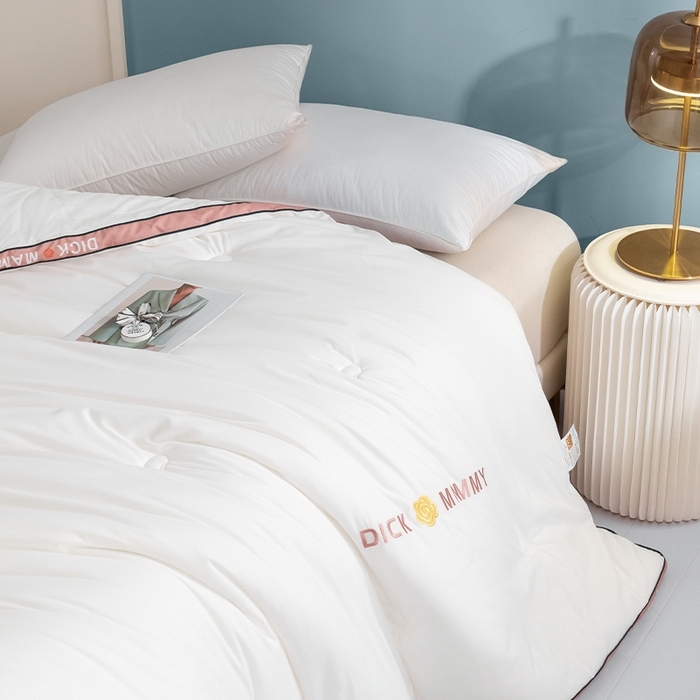 91家纺网 家纺一手货源 找家纺 （总）美丽折家纺 2025新款大豆被冬被-山茶花系列一