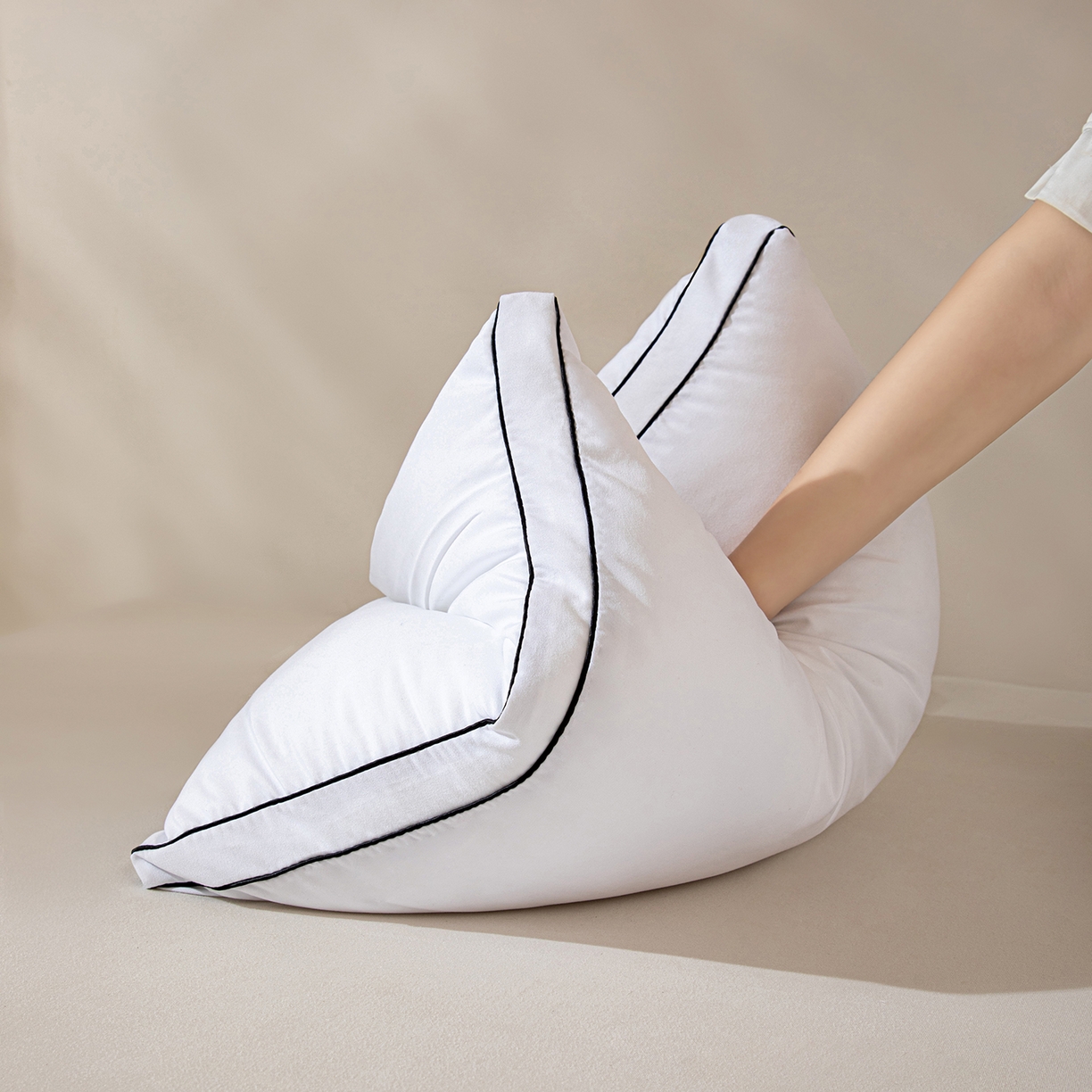 91家纺网 家纺一手货源 找家纺 （总）沐沐家纺 2025新款立体黑边磨毛枕芯