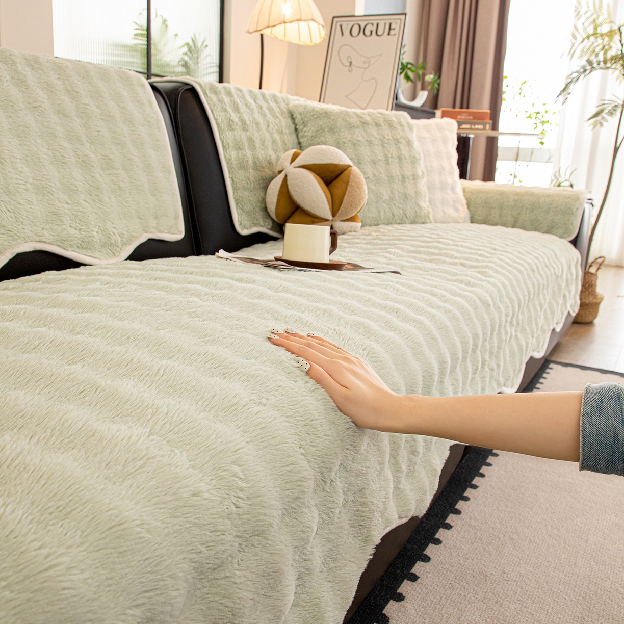 91家纺网 家纺一手货源 找家纺 沐沐家纺 2026新款兔毛沙发垫 水绿