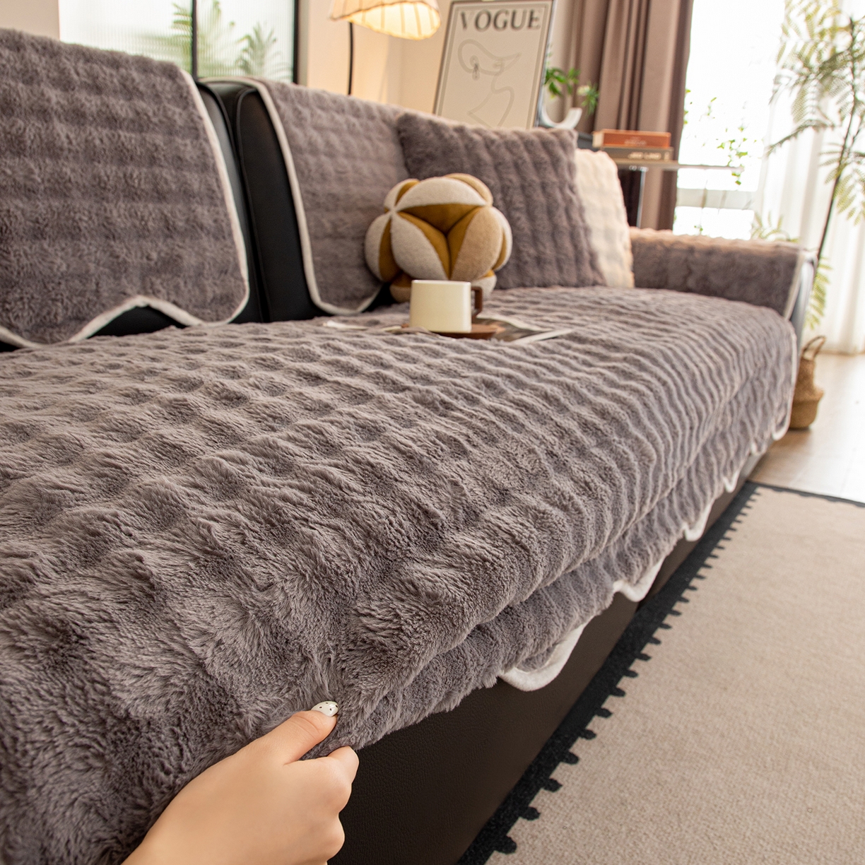 91家纺网 家纺一手货源 找家纺 沐沐家纺 2026新款兔毛沙发垫 深灰