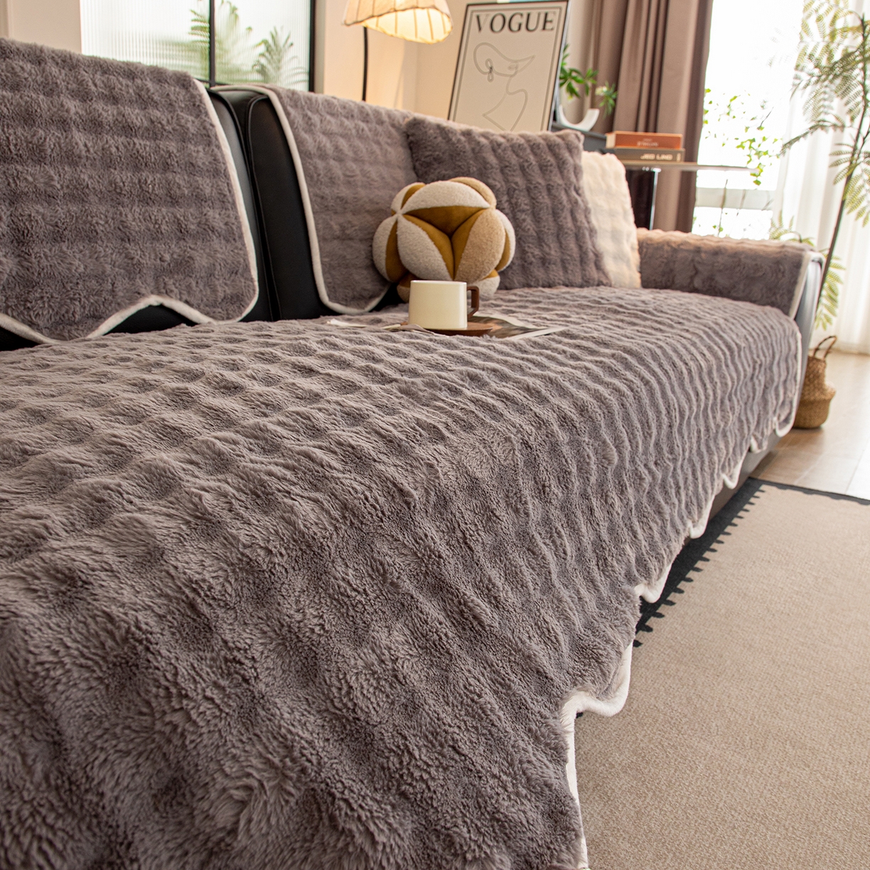 91家纺网 家纺一手货源 找家纺 沐沐家纺 2026新款兔毛沙发垫 深灰