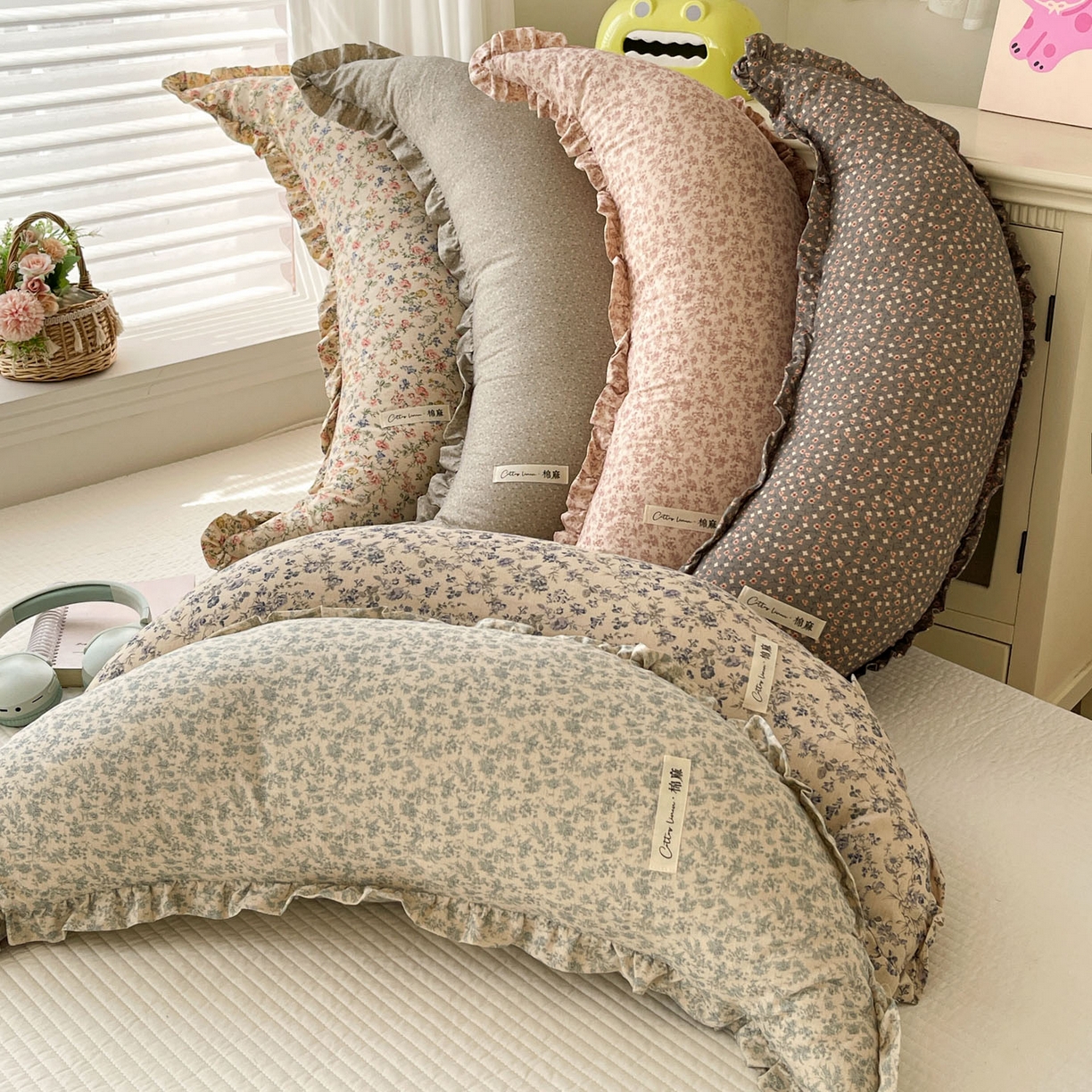 91家纺网 家纺一手货源 找家纺 亦帆枕芯 2025新款棉麻月牙抱枕宝宝安抚枕可拆洗床头靠垫孕妇枕夹腿抱枕25x80cm 015号棉麻月牙抱枕