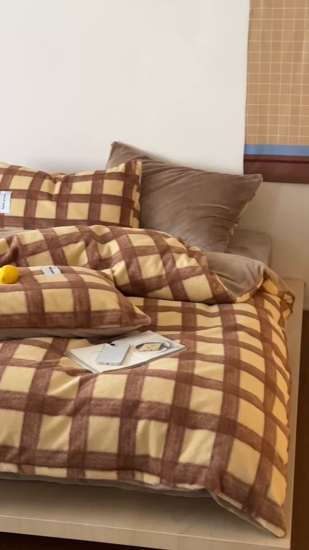 91家纺网 家纺一手货源 找家纺 （总）桃子家居 2025新款A类高级仿生绵羊绒织标工艺复古简约秋冬限定款加厚牛奶绒系列四件套