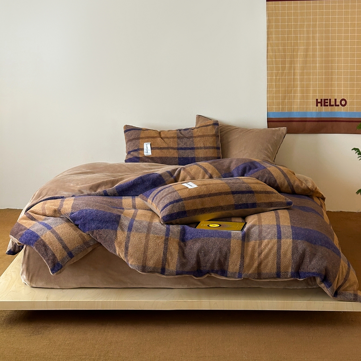 桃子家居 2025新款A类高级仿生绵羊绒织标工艺复古简约秋冬限定款加厚牛奶绒系列四件套 绵羊绒-月紫橙