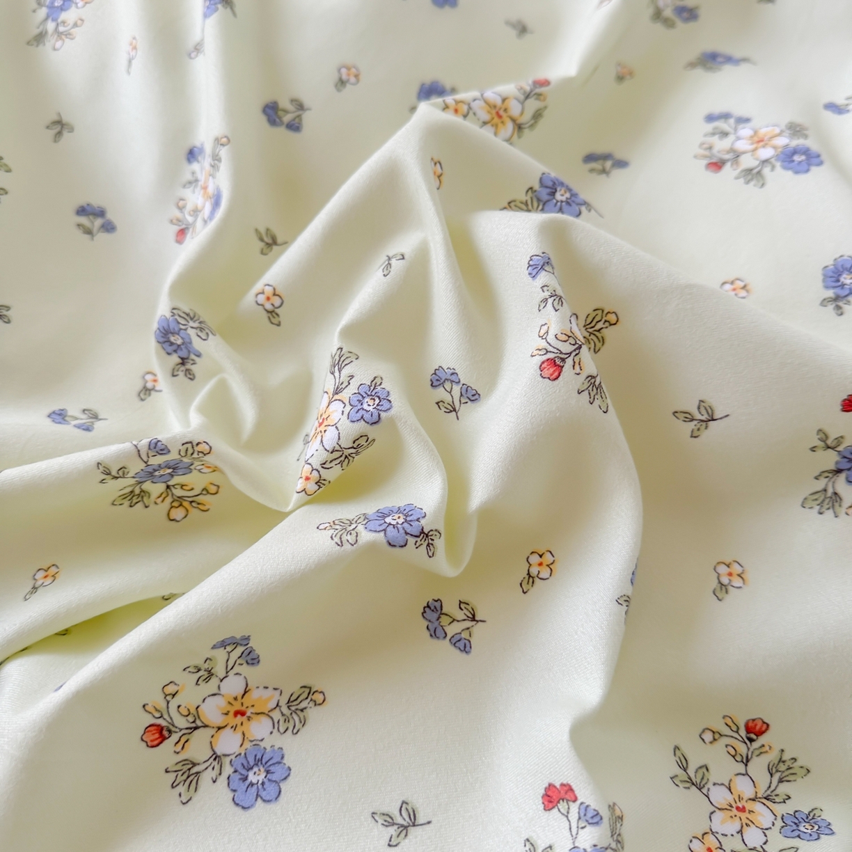 91家纺网 家纺一手货源 找家纺  简冠家纺 2025直播爆款北欧风亲肤植物羊绒磨毛四件套 嘟嘟宝贝-黄