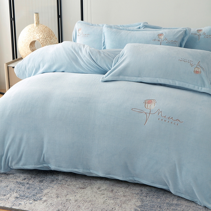 91家纺网 家纺一手货源 找家纺 （总）（买家秀 爆款不断货）A类母婴级牛奶绒刺绣四件套珊瑚绒四件套雪花绒四件套刺绣牛奶绒四件套纯色牛奶绒套