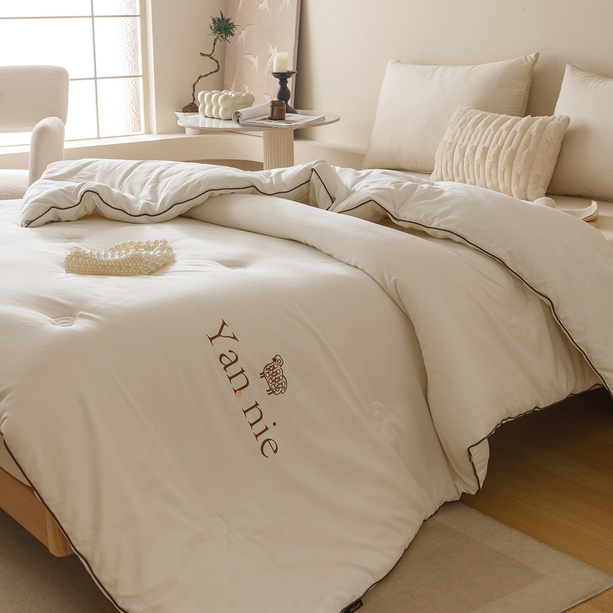 91家纺网 家纺一手货源 找家纺 米洛贝伊 2025新款羊焰焰欧洲羊毛被子被芯冬被 玉白