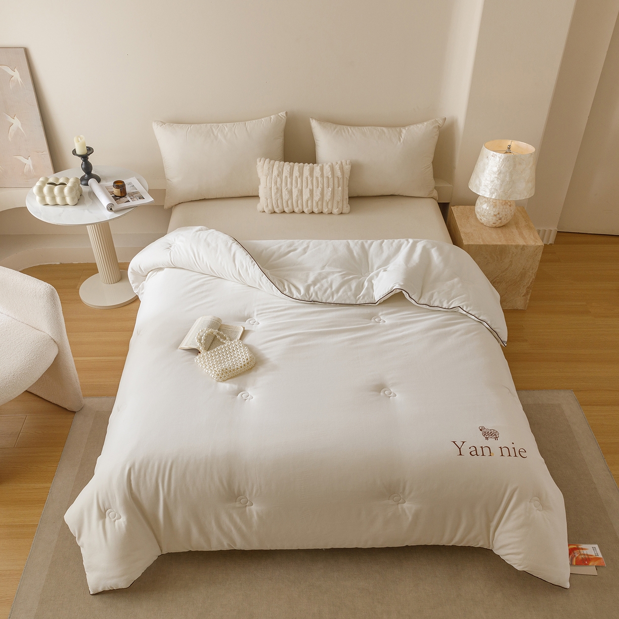 91家纺网 家纺一手货源 找家纺 米洛贝伊 2025新款羊焰焰欧洲羊毛被子被芯冬被 玉白