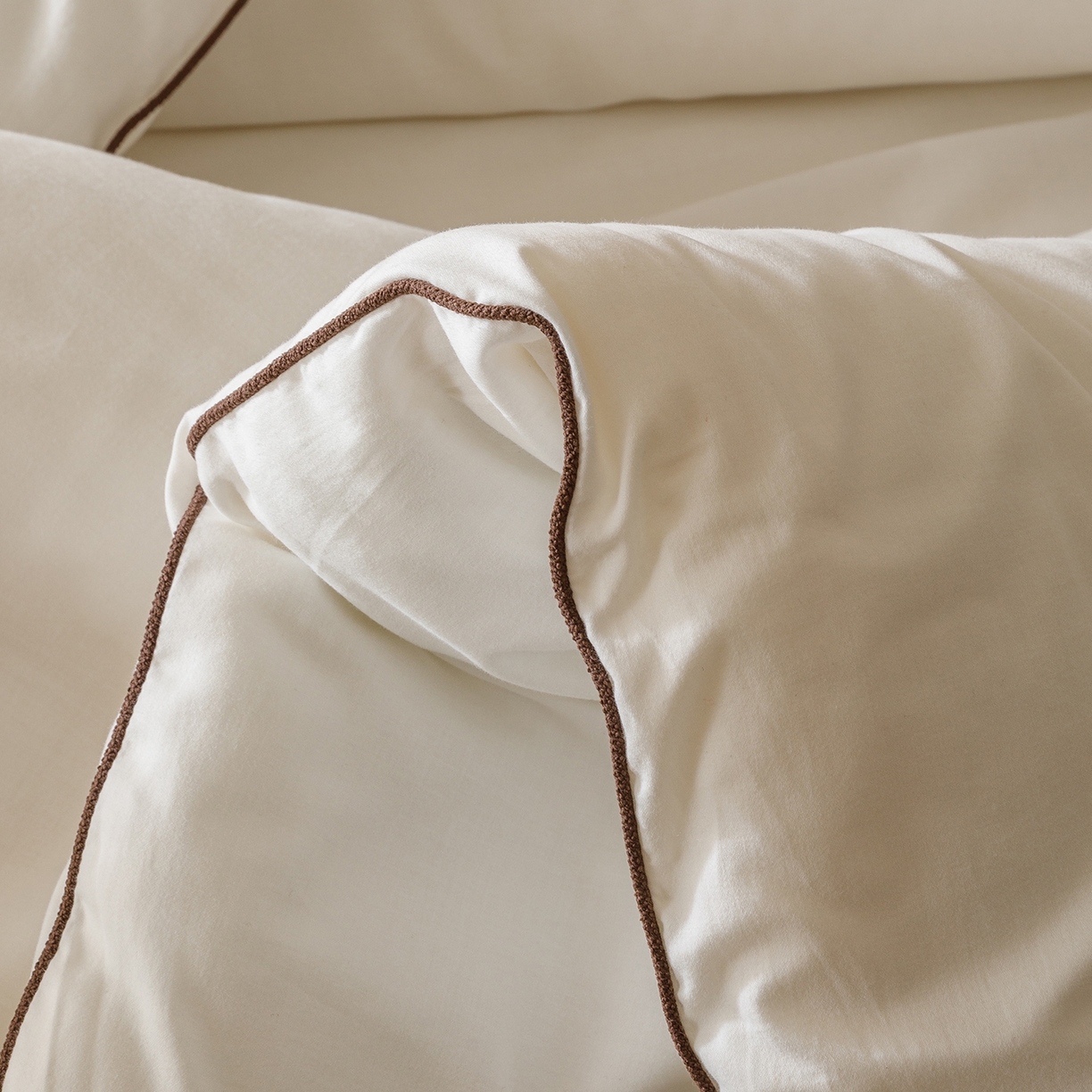 91家纺网 家纺一手货源 找家纺 米洛贝伊 2025新款羊焰焰欧洲羊毛被子被芯冬被 玉白