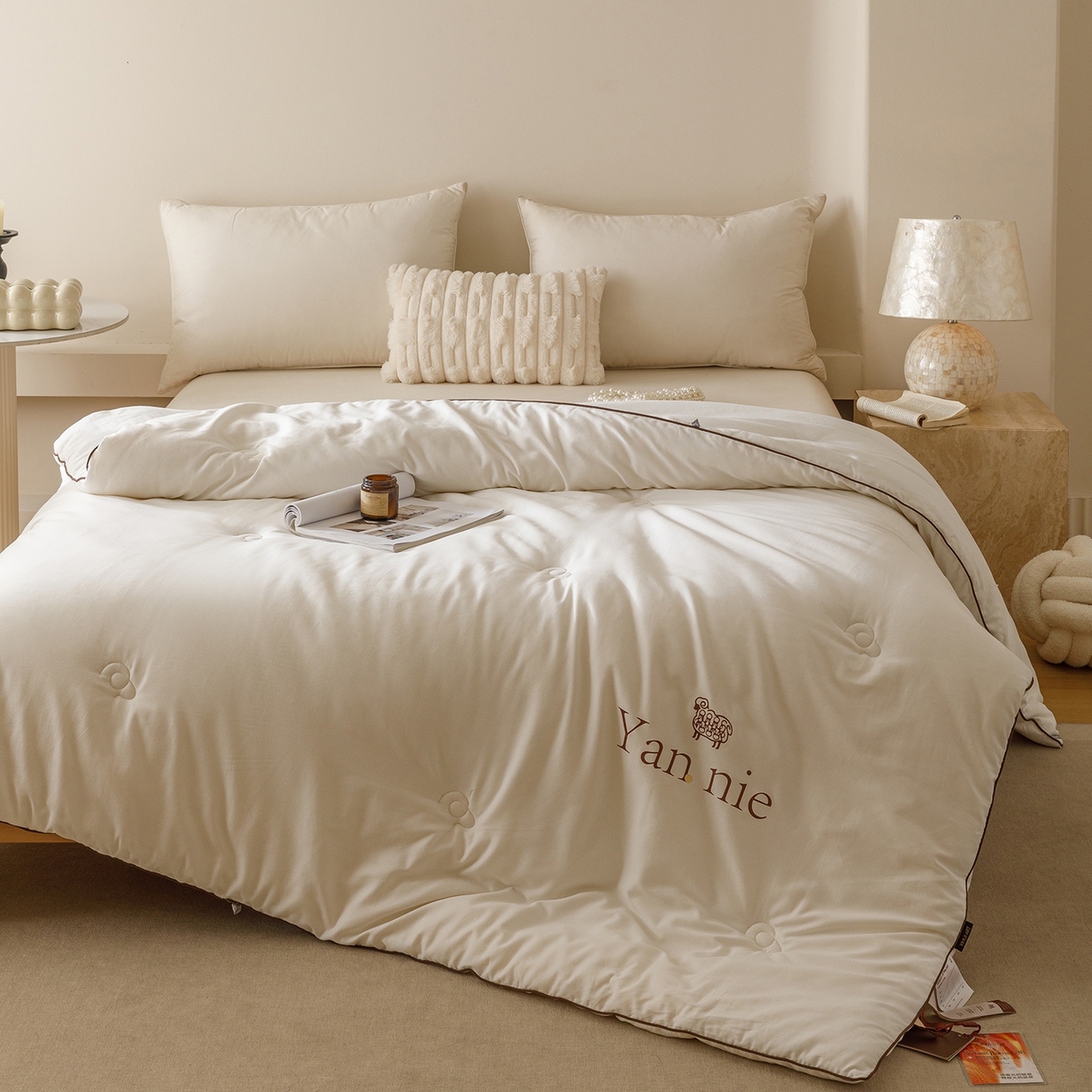 91家纺网 家纺一手货源 找家纺 米洛贝伊 2025新款羊焰焰欧洲羊毛被子被芯冬被 玉白