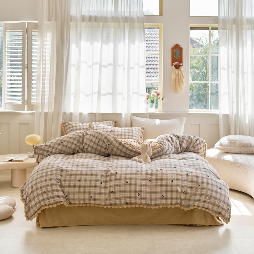 洋铭区（原狠狠爱） 2025新款秋冬毛绒球双层纱+豆豆绒四件套系列 棕格果果