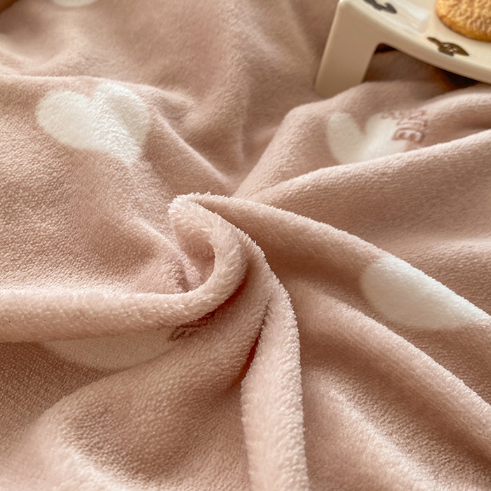 91家纺网 家纺一手货源 找家纺 钰锦珀家纺 2025新款高克重牛奶绒蕾丝双层花边床盖四件套床盖三件套 心心相印