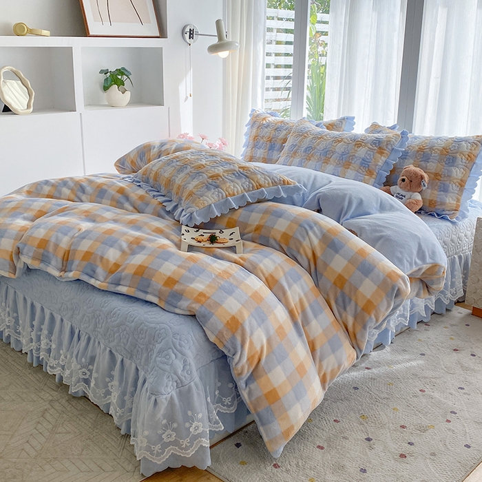 91家纺网 家纺一手货源 找家纺 钰锦珀家纺 2025新款高克重牛奶绒蕾丝双层花边床盖四件套床盖三件套 墨尔本