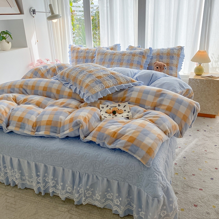 91家纺网 家纺一手货源 找家纺 钰锦珀家纺 2025新款高克重牛奶绒蕾丝双层花边床盖四件套床盖三件套 墨尔本