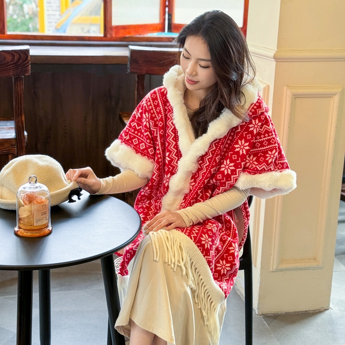 91家纺网 家纺一手货源 找家纺 丹本家纺 2025新款仿羊绒大码流苏大毛领斗篷披肩外套连帽加绒加厚高档秋冬保暖格子大衣 雪花