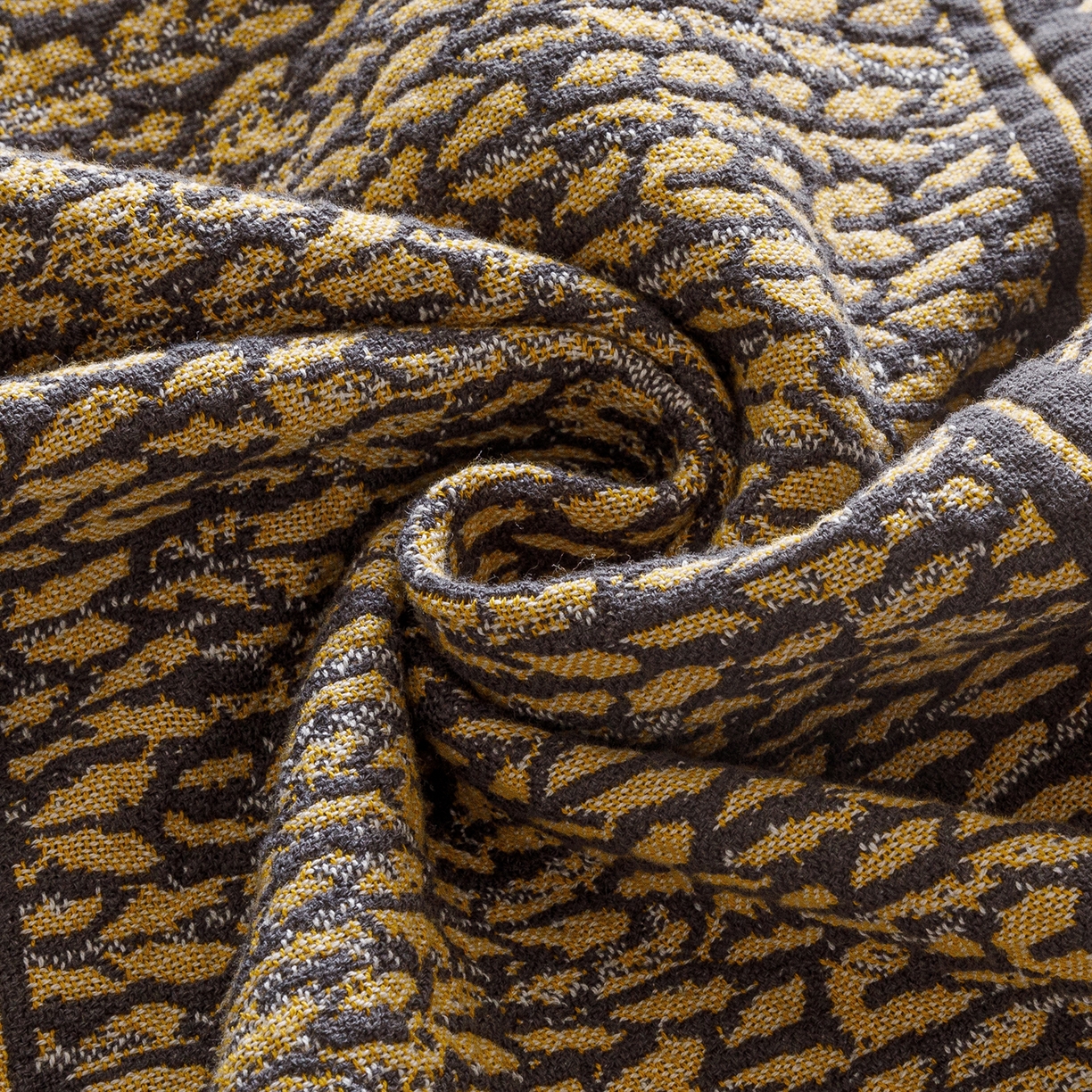 91家纺网 家纺一手货源 找家纺 爱港家纺 2025新款全棉巴恩风纱布枕巾 隔热 耐脏，防滑 麦城