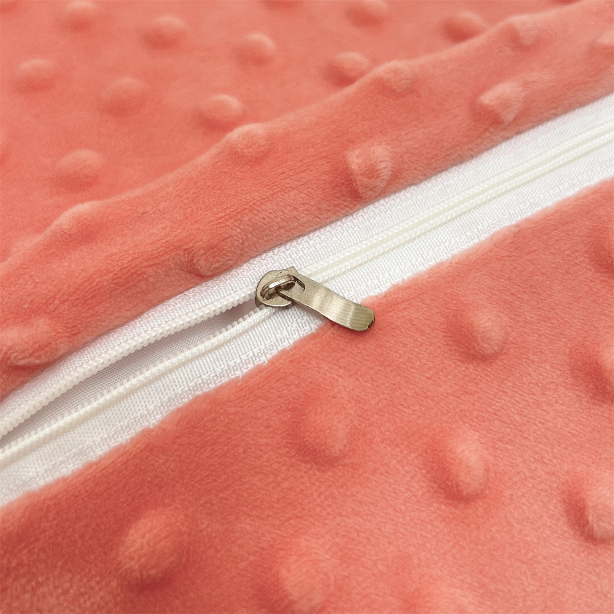 91家纺网 家纺一手货源 找家纺 （总）卓昌枕芯 2025新款豆豆绒宝宝安抚枕卡通枕枕头枕芯