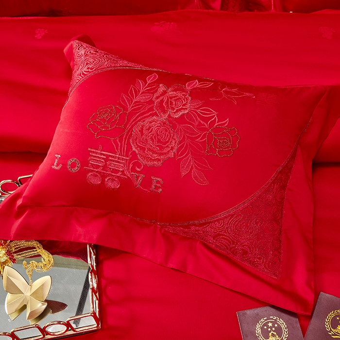 91家纺网 家纺一手货源 找家纺 蒂爵 全棉纯棉长绒棉大绣花婚庆四件套 玫瑰爱恋金