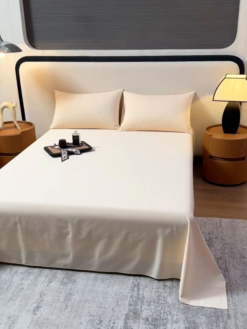 91家纺网 家纺一手货源 找家纺 寝柔家纺 2025新款60支全棉贡缎纯色纯棉床单素色 奶霜黄