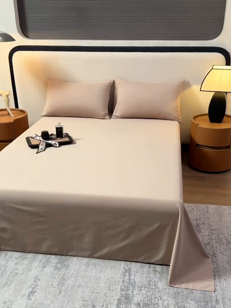 91家纺网 家纺一手货源 找家纺 寝柔家纺 2025新款60支全棉贡缎纯色纯棉床单素色 杏驼