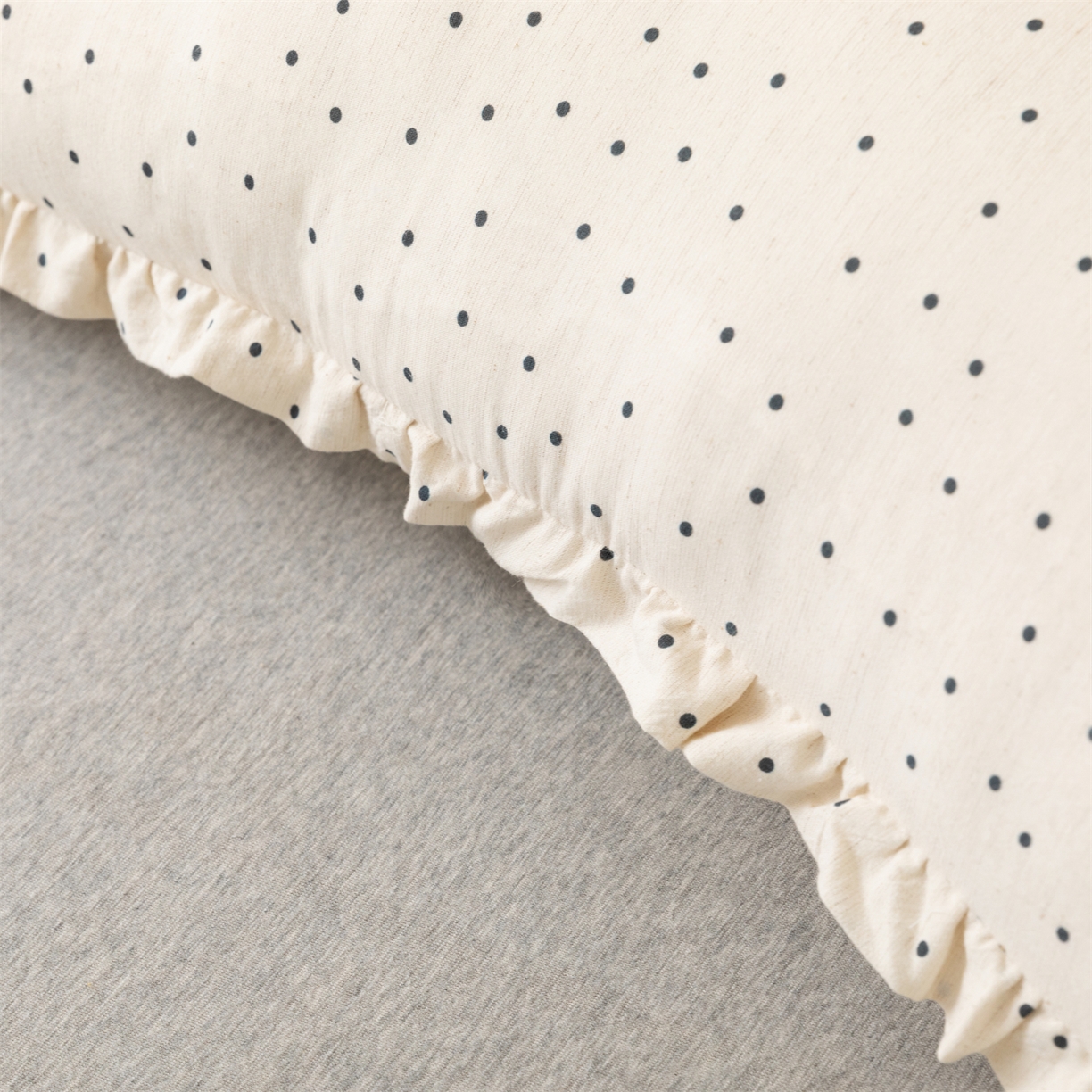 91家纺网 家纺一手货源 找家纺 卓昌枕芯 2025新款棉麻月亮抱枕孕妇枕夹腿抱枕月亮枕头枕芯 波点