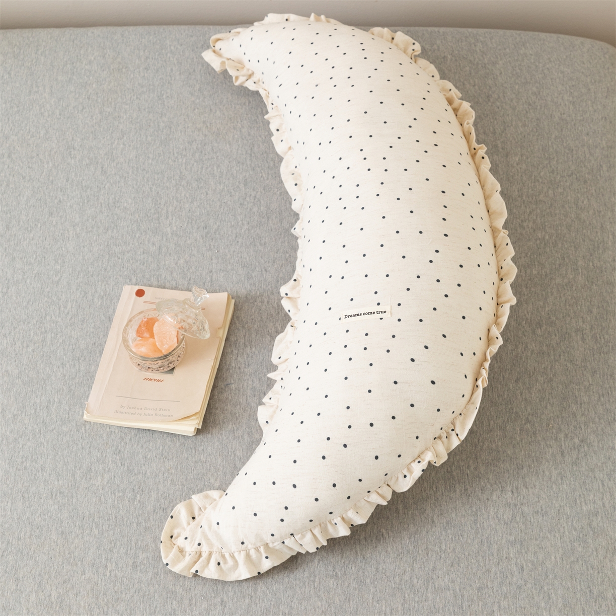 91家纺网 家纺一手货源 找家纺 卓昌枕芯 2025新款棉麻月亮抱枕孕妇枕夹腿抱枕月亮枕头枕芯 波点