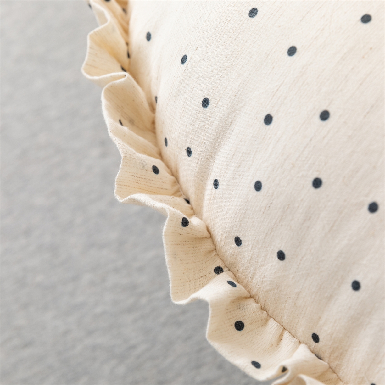 91家纺网 家纺一手货源 找家纺 卓昌枕芯 2025新款棉麻月亮抱枕孕妇枕夹腿抱枕月亮枕头枕芯 波点