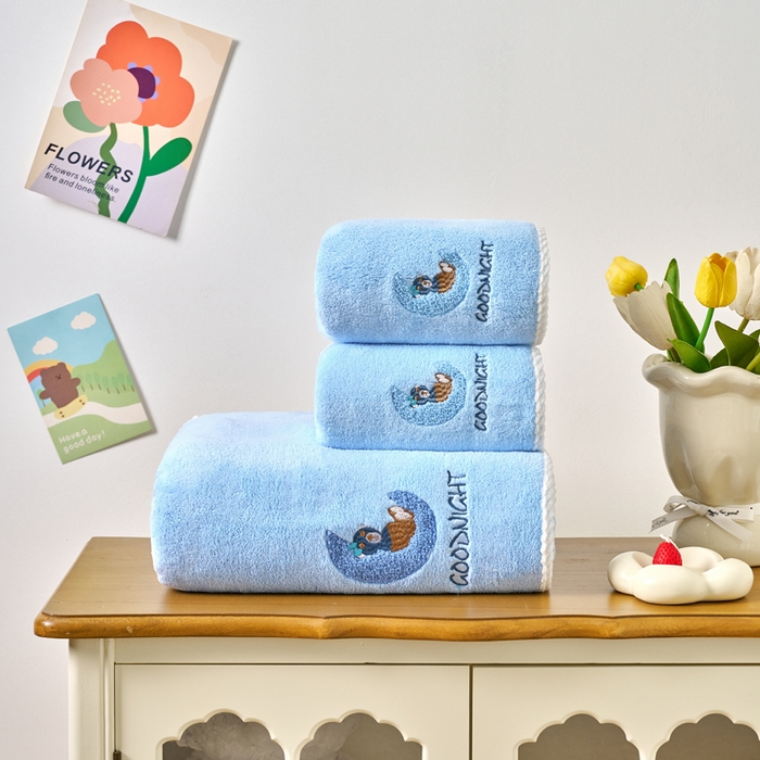 91家纺网 家纺一手货源 找家纺 棠薇家纺 2025新款强吸水浴巾超细纤维速干浴巾加厚浴巾套巾擦身-月亮熊 月亮熊兰 140*70cm浴巾1条