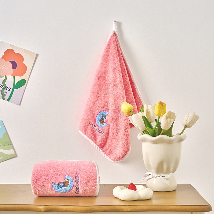 91家纺网 家纺一手货源 找家纺 棠薇家纺 2025新款强吸水浴巾超细纤维速干浴巾加厚浴巾套巾擦身-月亮熊 月亮熊粉 140*70cm浴巾1条