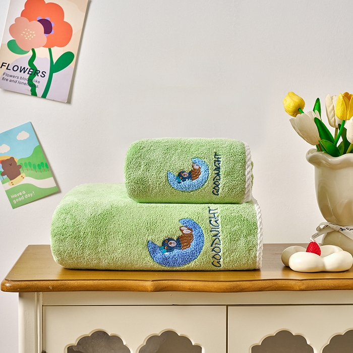 91家纺网 家纺一手货源 找家纺 棠薇家纺 2025新款强吸水浴巾超细纤维速干浴巾加厚浴巾套巾擦身-月亮熊 月亮熊浅绿 毛巾75*35浴巾140*701浴巾+2毛巾