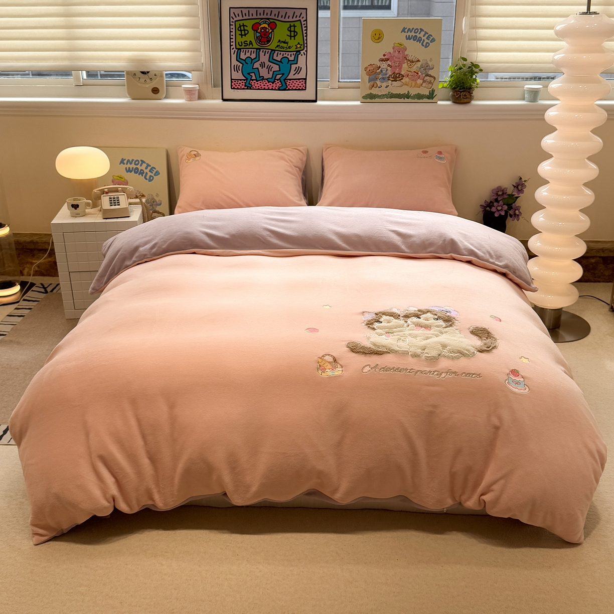 91家纺网 家纺一手货源 找家纺 （总）佰亿莱 2025新款重工牛奶绒贴布绣四件套