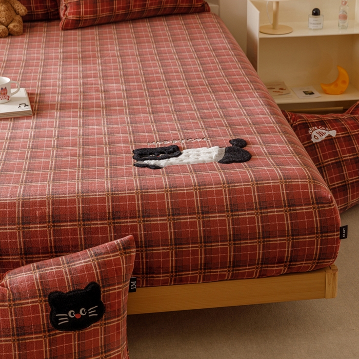 91家纺网 家纺一手货源 找家纺 卡姿家纺 2025秋冬仿羊绒蒂芙呢绒—床笠三件套 小猫噜噜