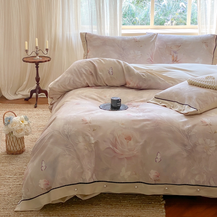 91家纺网 家纺一手货源 找家纺 薏思家纺 2025新款全棉100支数码印花生态磨毛轻奢款四件套-珍珠纽扣系列 花弄影-玉