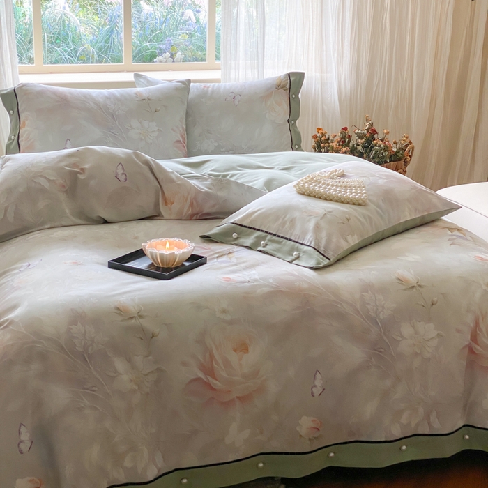 91家纺网 家纺一手货源 找家纺 薏思家纺 2025新款全棉100支数码印花生态磨毛轻奢款四件套-珍珠纽扣系列 花弄影-青