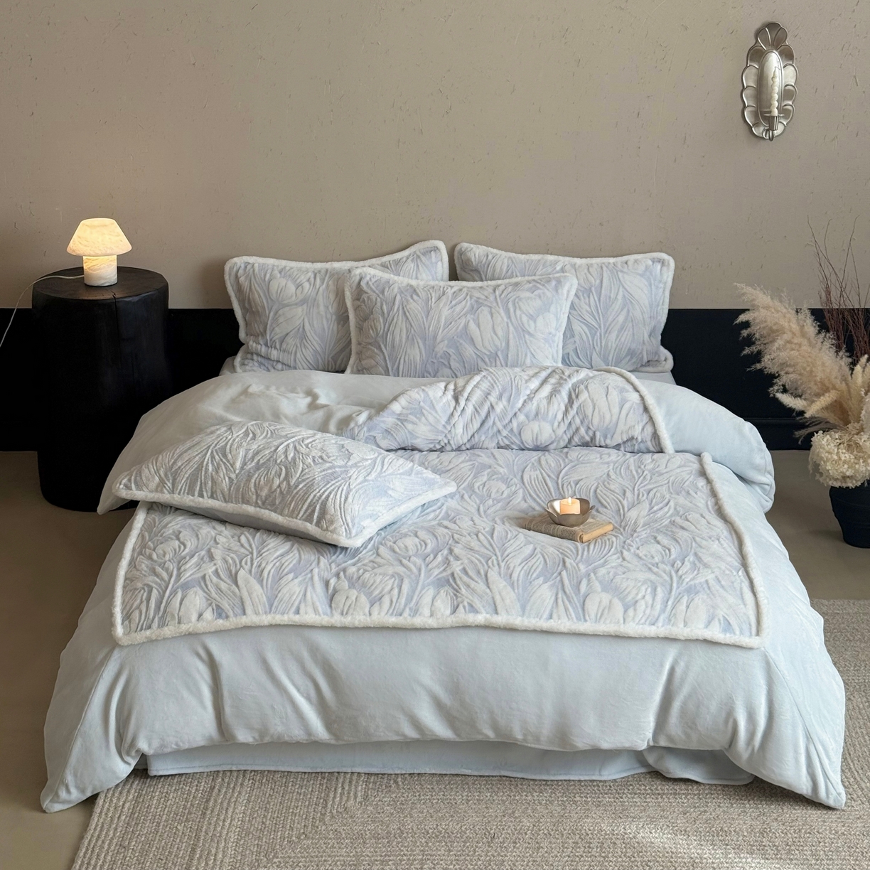 91家纺网 家纺一手货源 找家纺 （总）MIU缪家居 2025新款A版兔毛B版牛奶绒四件套屋顶花园