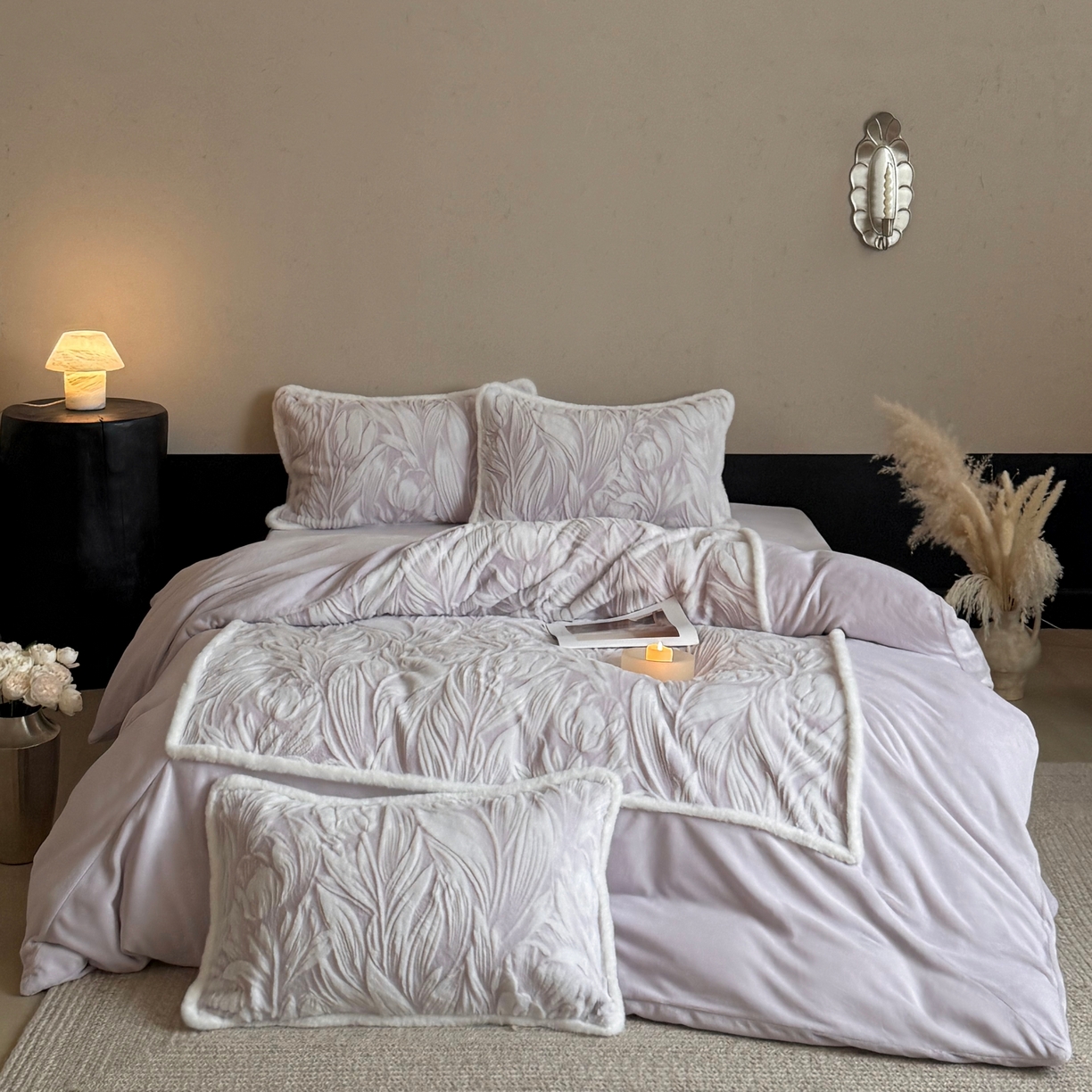 91家纺网 家纺一手货源 找家纺 MIU缪家居 2025新款A版兔毛B版牛奶绒四件套屋顶花园 屋顶花园-浅紫