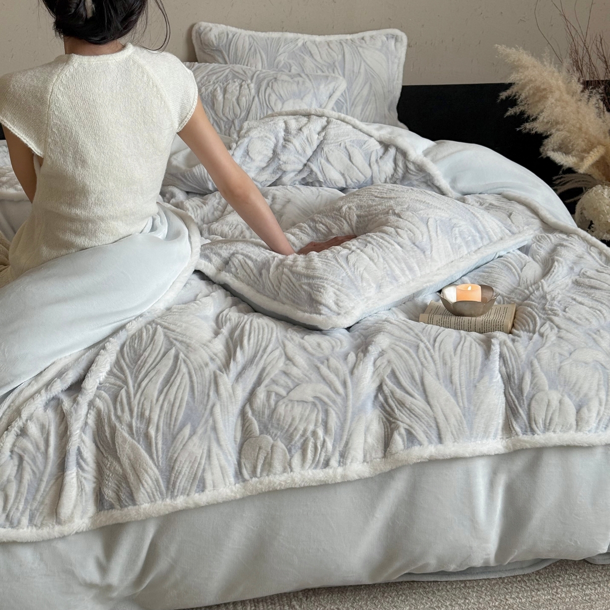 91家纺网 家纺一手货源 找家纺 （总）MIU缪家居 2025新款A版兔毛B版牛奶绒四件套屋顶花园