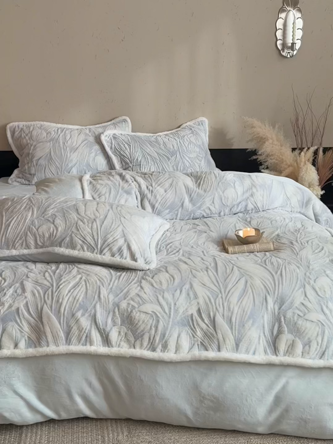 91家纺网 家纺一手货源 找家纺 （总）MIU缪家居 2025新款A版兔毛B版牛奶绒四件套屋顶花园