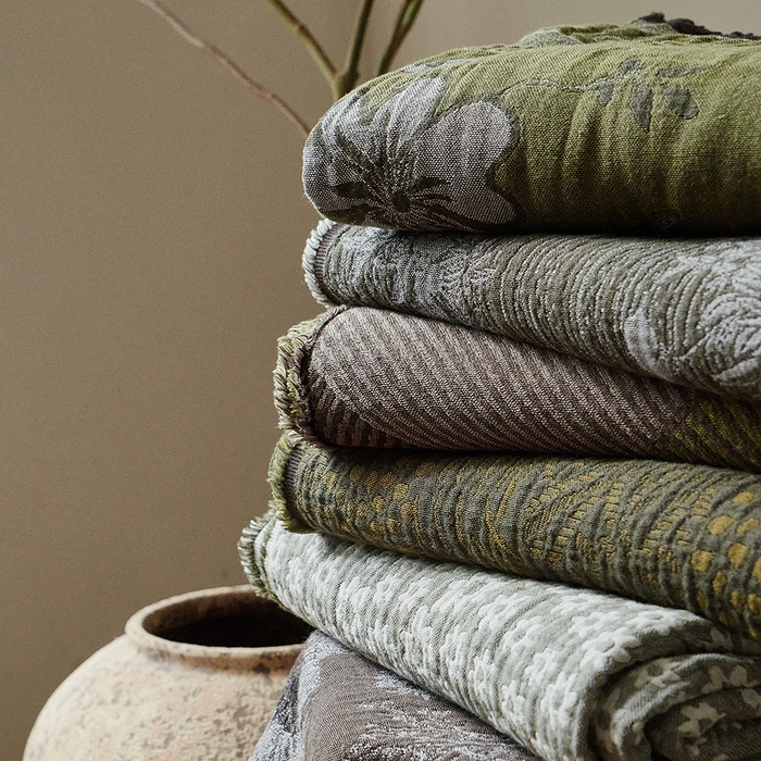 91家纺网 家纺一手货源 找家纺 （总）子和家居 2025新款全棉色织提花毯子毛毯-墨茵