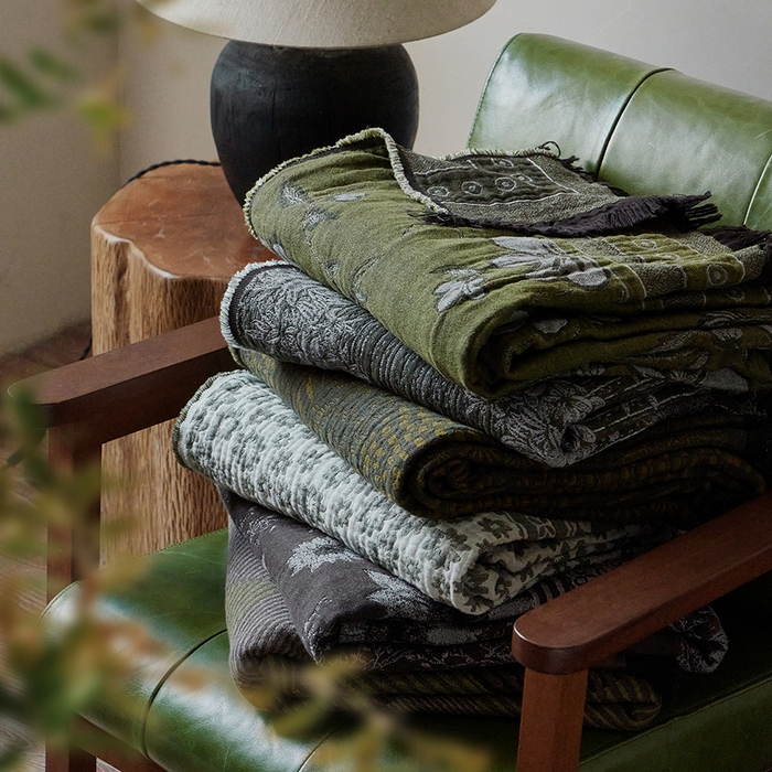 91家纺网 家纺一手货源 找家纺 子和家居 2025新款全棉色织提花毯子毛毯-墨茵 组合图