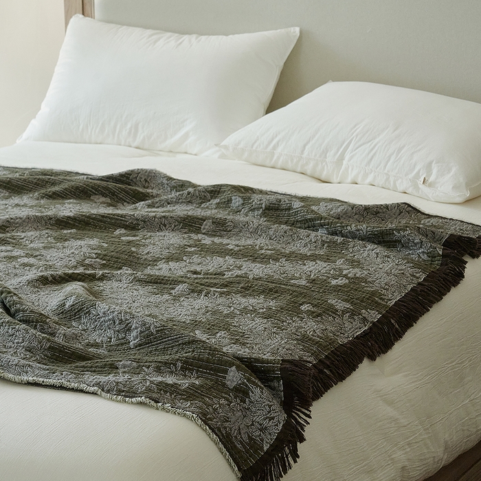 91家纺网 家纺一手货源 找家纺 子和家居 2025新款全棉色织提花毯子毛毯-墨茵 青野