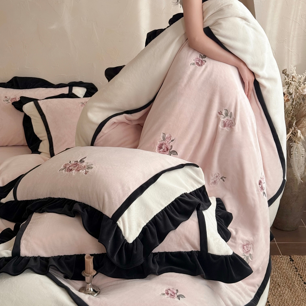 91家纺网 家纺一手货源 找家纺 （总）MIU缪家居 2025新款秋冬牛奶绒四件套托斯卡纳