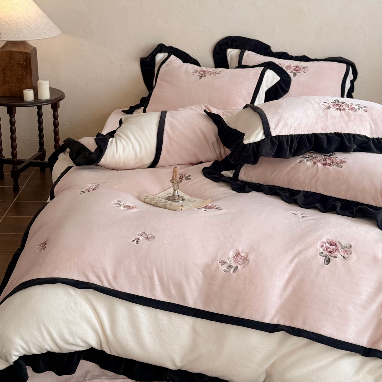 91家纺网 家纺一手货源 找家纺 （总）MIU缪家居 2025新款秋冬牛奶绒四件套托斯卡纳