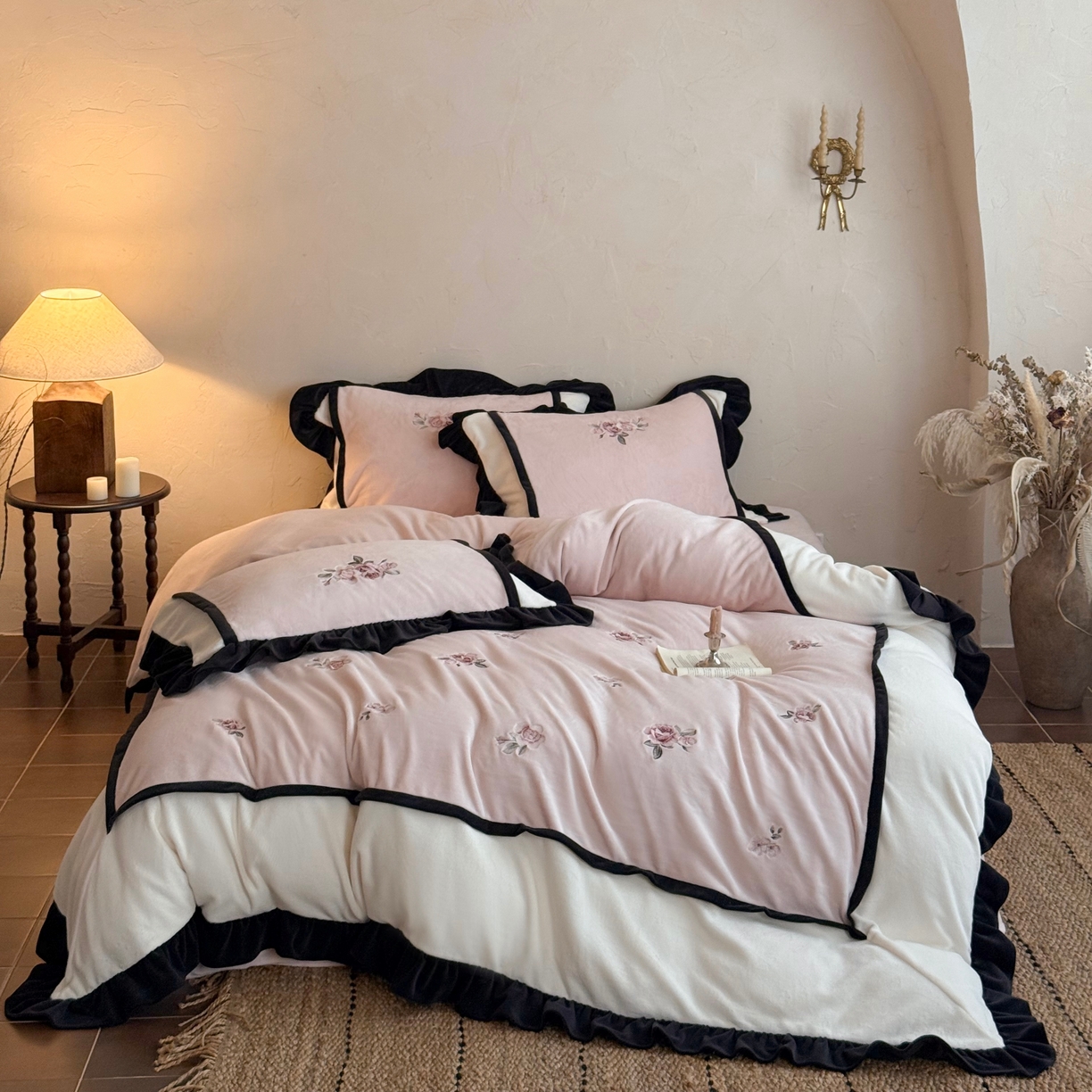 91家纺网 家纺一手货源 找家纺 MIU缪家居 2025新款秋冬牛奶绒四件套托斯卡纳 托斯卡纳-粉