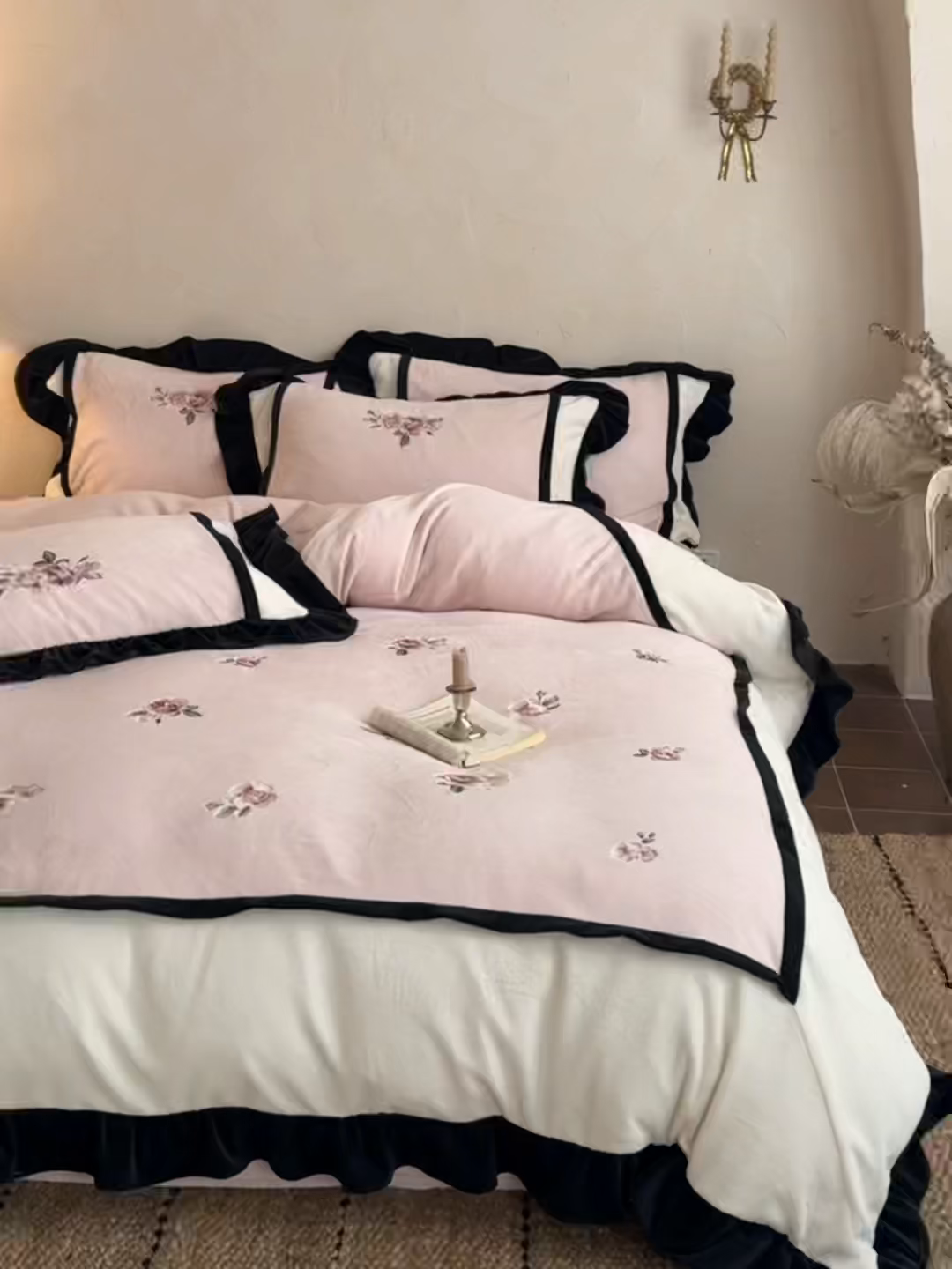 91家纺网 家纺一手货源 找家纺 MIU缪家居 2025新款秋冬牛奶绒四件套托斯卡纳 托斯卡纳-粉