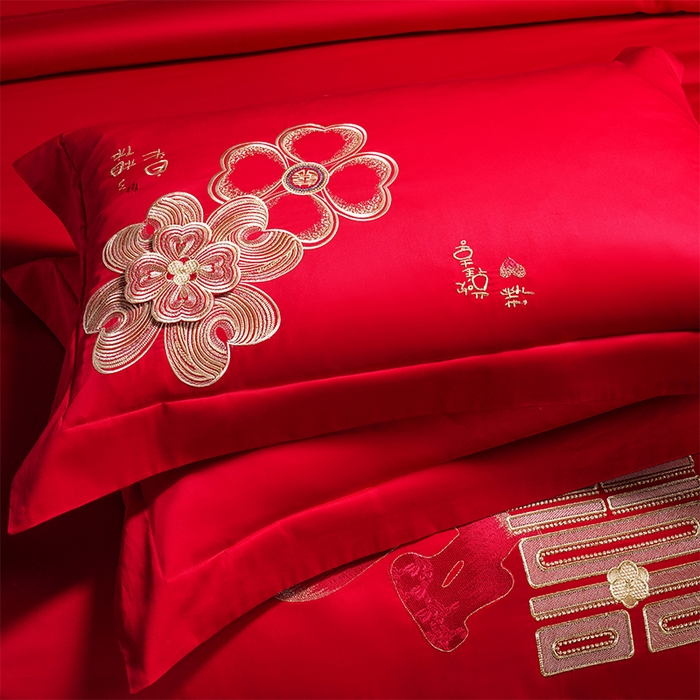 91家纺网 家纺一手货源 找家纺 芊囍纺 2025新款全棉刺绣婚庆四件套花开浪漫金